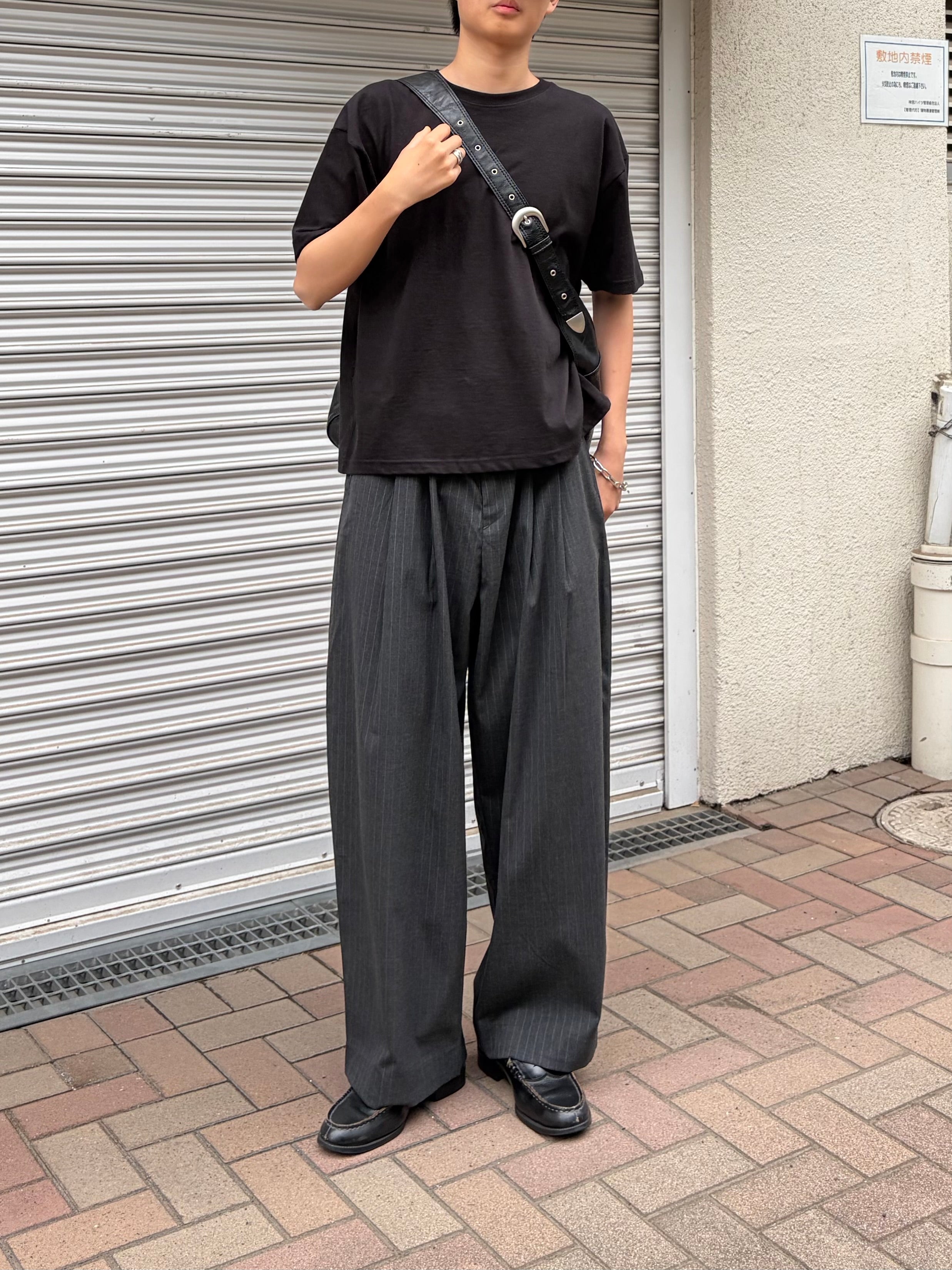 東京店WEB限定受注制【Chikashitsu +】cropped box tee (4color)