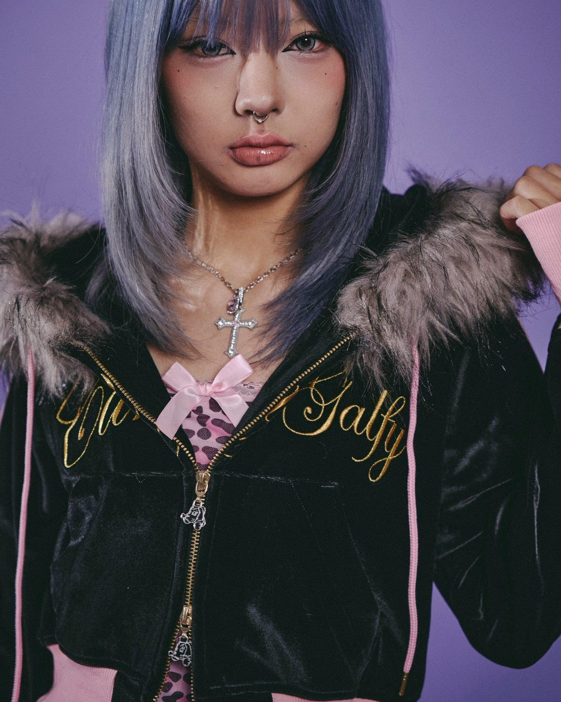 【GALFY】キラキラQUEEN パーカー