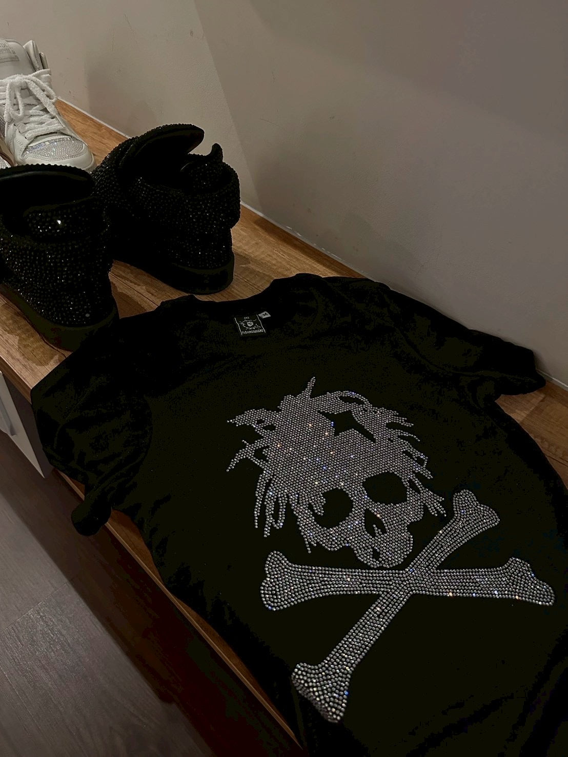 【CH2】MOREFLEX RHINESTONE SKULL TSHIRT