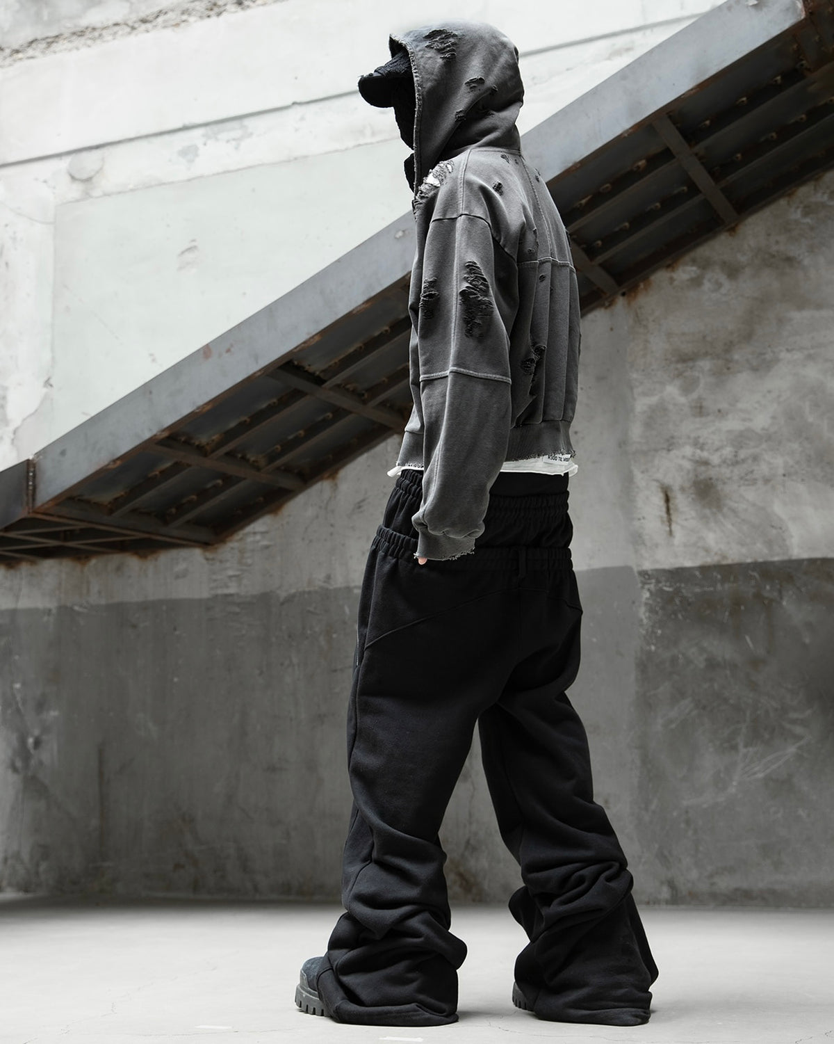 【roaringrad】Damage Crop Hoodie Jacket