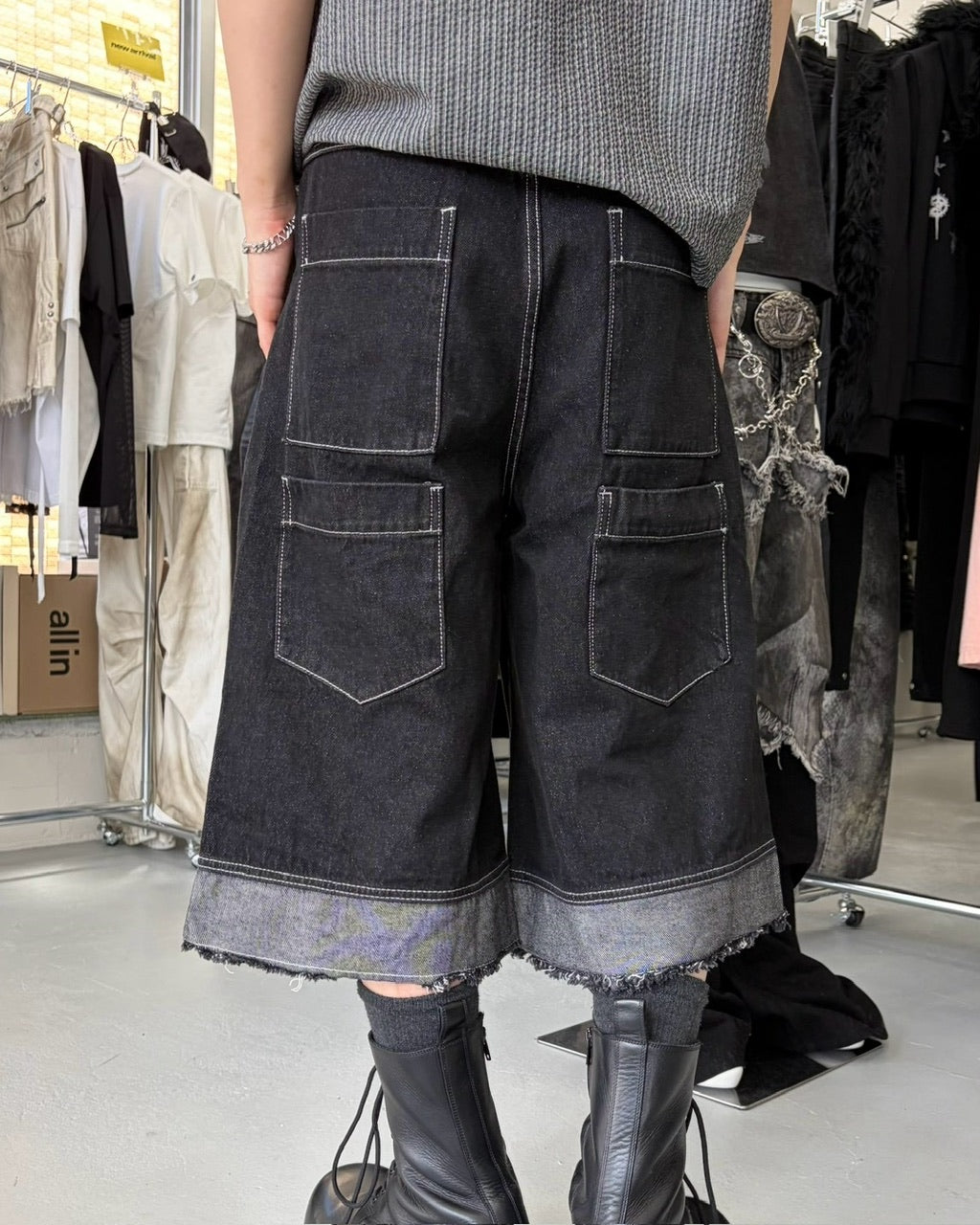 国際配送【LUV CODE】archive wide denim shorts