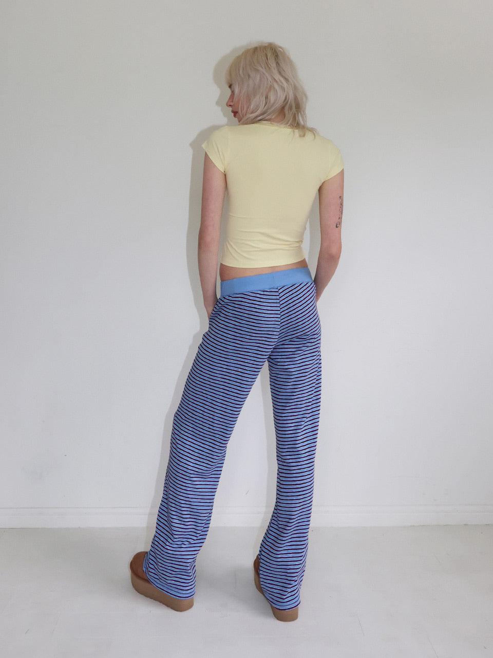 【CRANK】ROCK PIXEL SLIM TOP