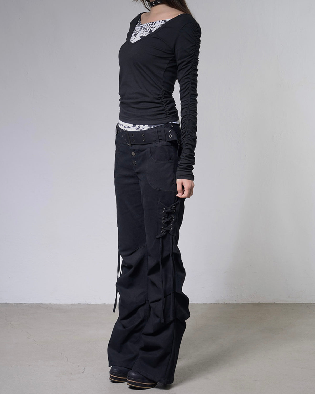 【FANCY CLUB】BELTED FLARE SHIRRING PANTS