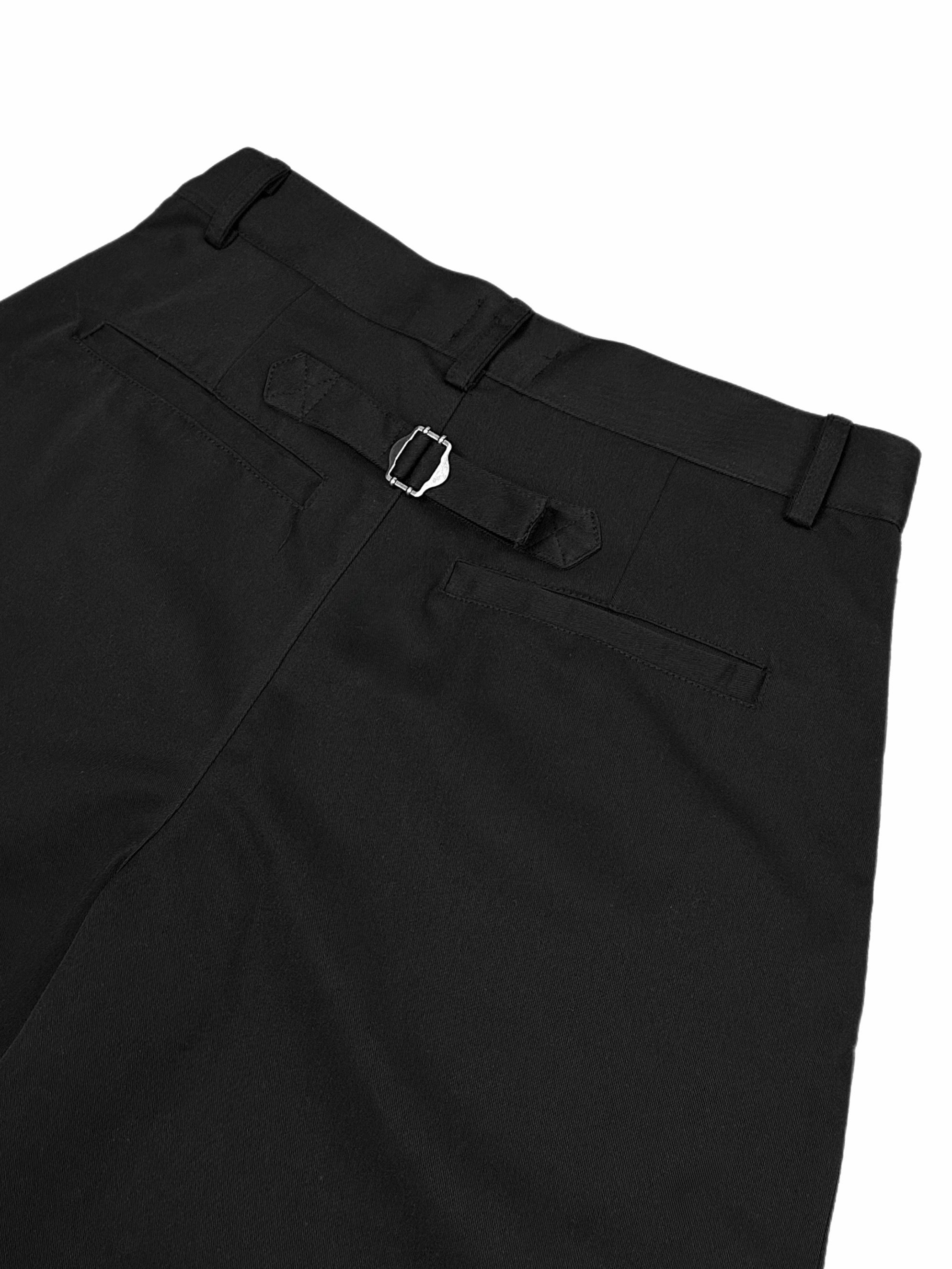 受注制【Chikashitsu +】2 tuck straight slacks