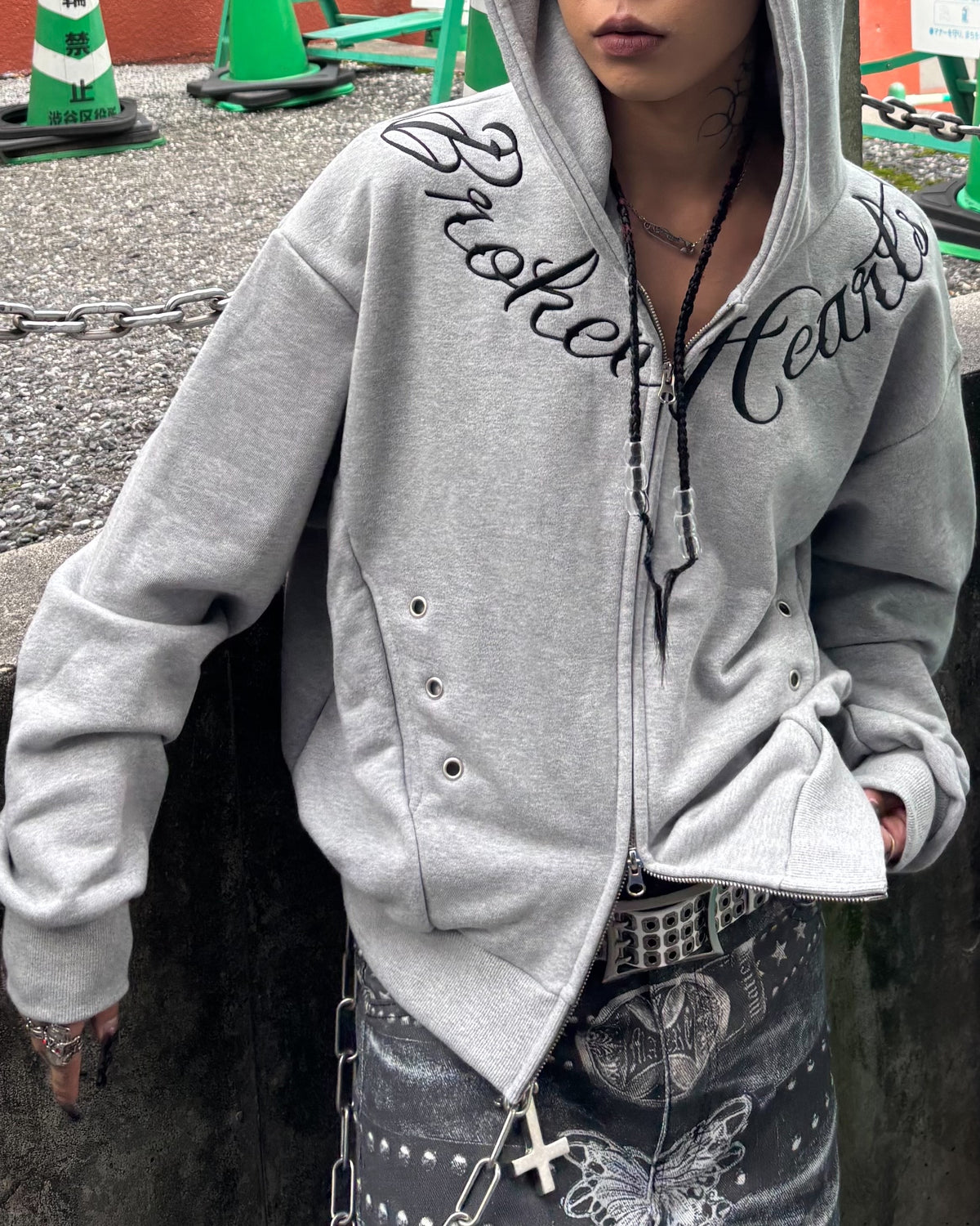 受注制【Never mind the XU】SCRIPT EYELET ZIP HOODIE (3color)