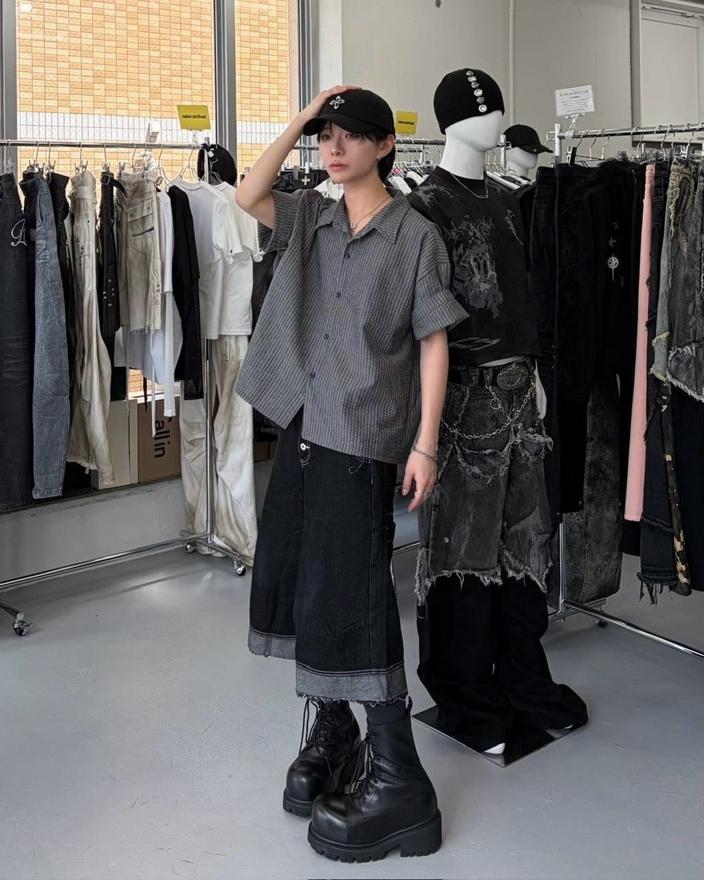 国際配送【LUV CODE】archive wide denim shorts