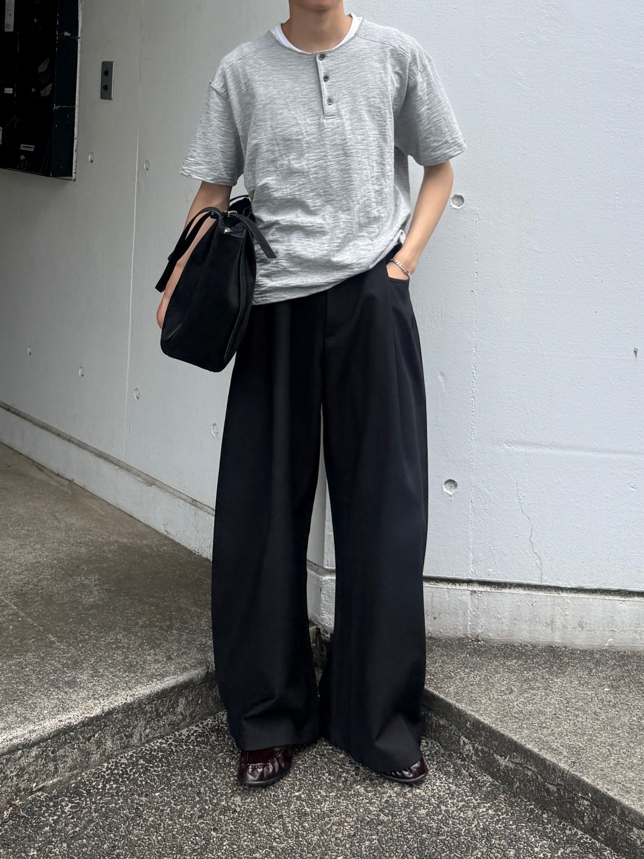 東京店WEB限定受注制【Chikashitsu +】cropped henley neck tee (3color)