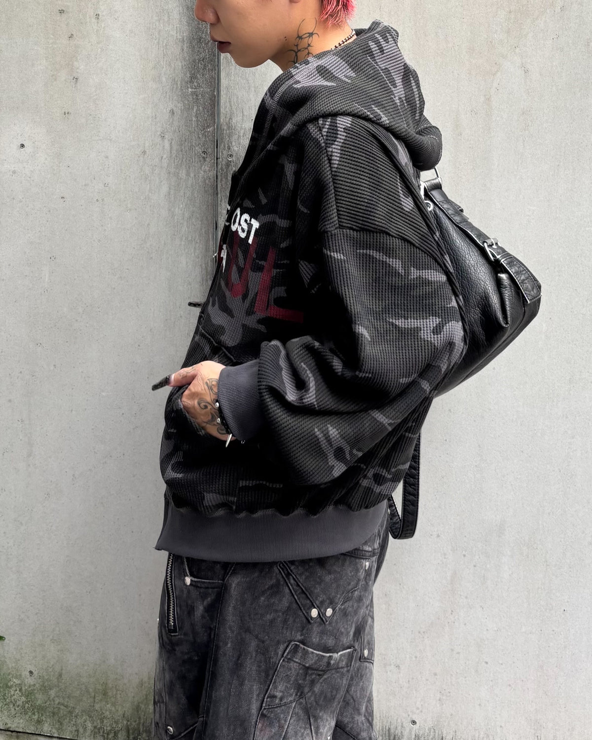 受注制【Never mind the XU】MILITARY CAMO THERMAL ZIP HOODIE (2color)