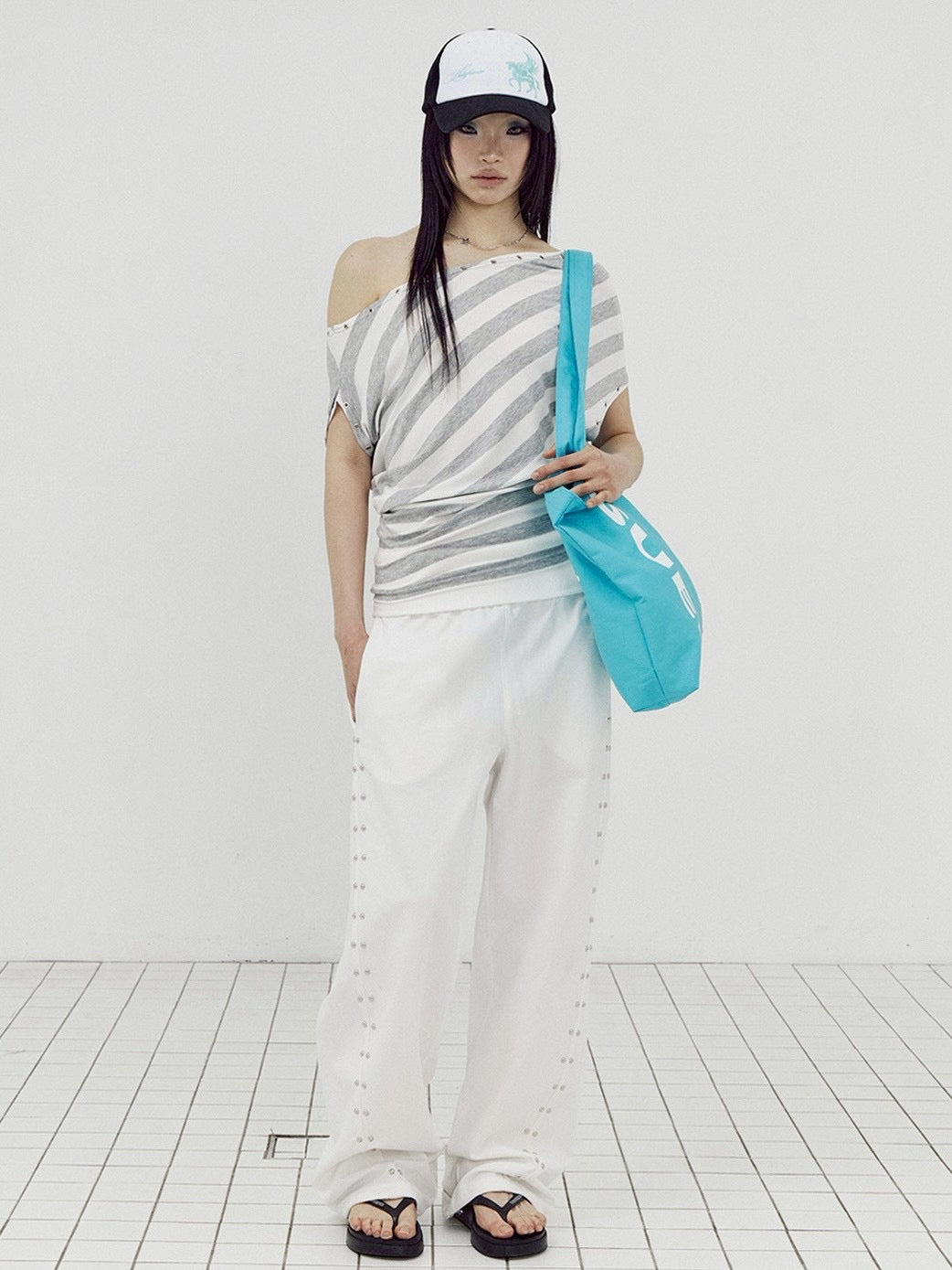 【SETUP-EXE】STRIPE EYELET DRAPE TOP
