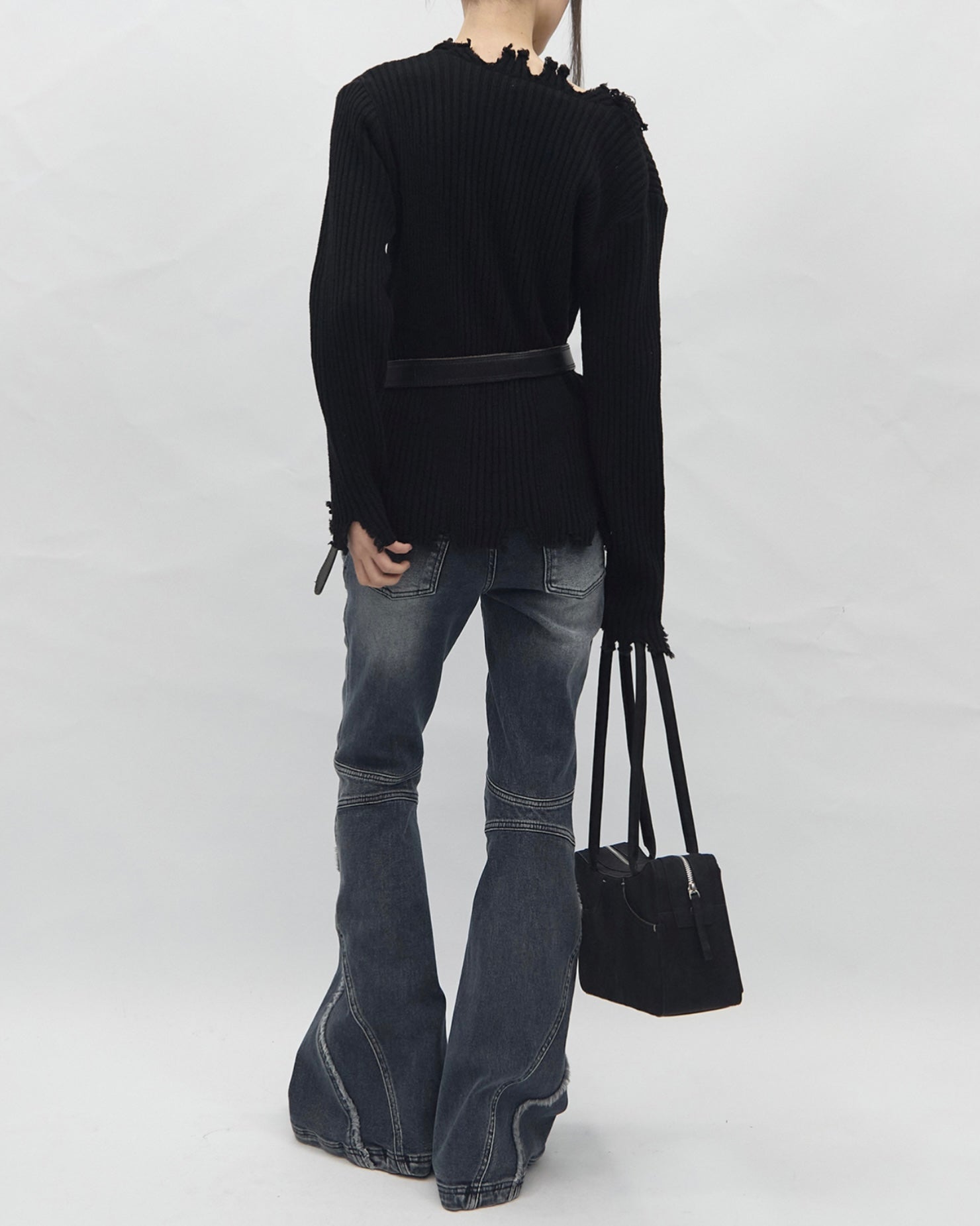 【BLR BLUER】Unravel Line Knit