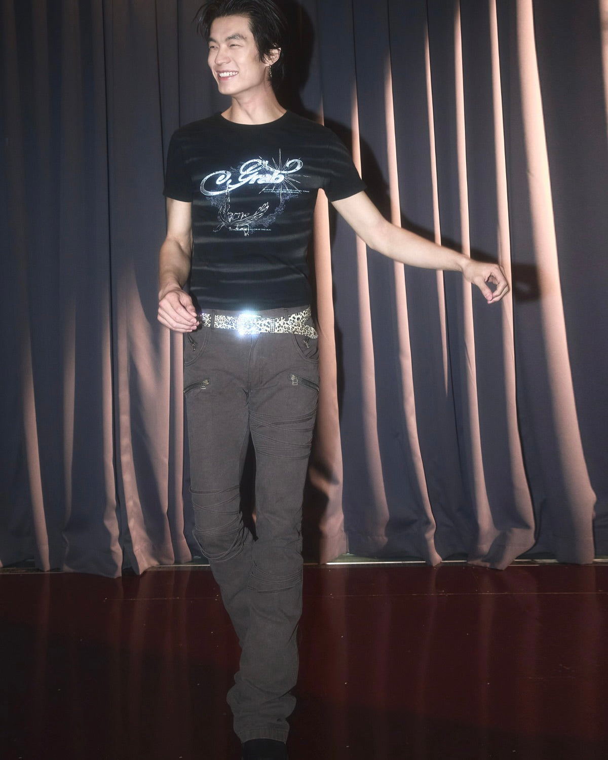 【LECYTO】Grab Pulse T-Shirt