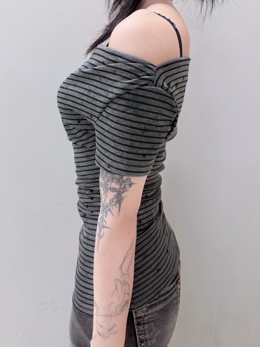 受注制【nmtc+】Holly Star Stripe Drape Tee (2color)
