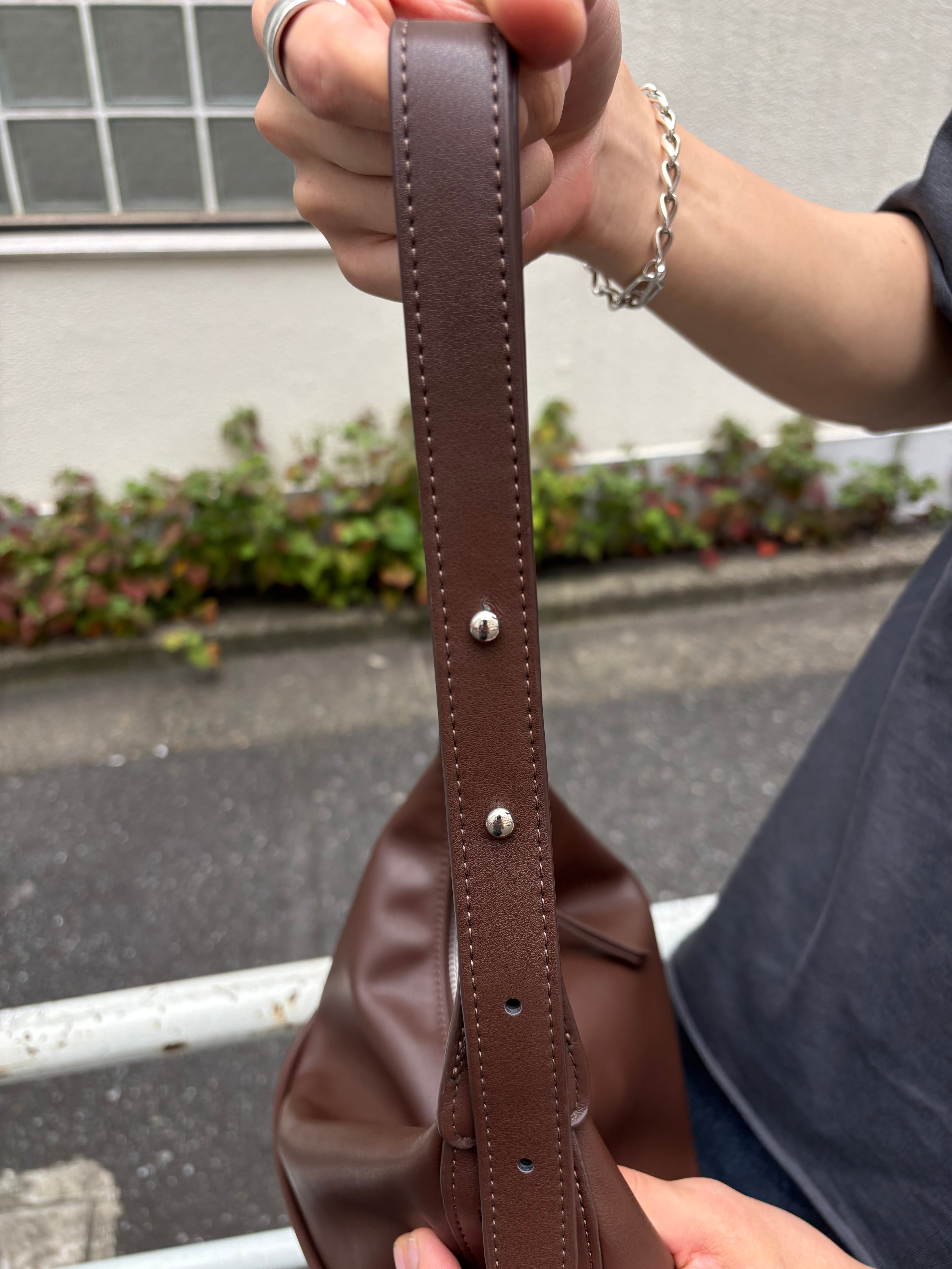 東京店WEB限定受注制【Chikashitsu +】daily hobo bag (2color)
