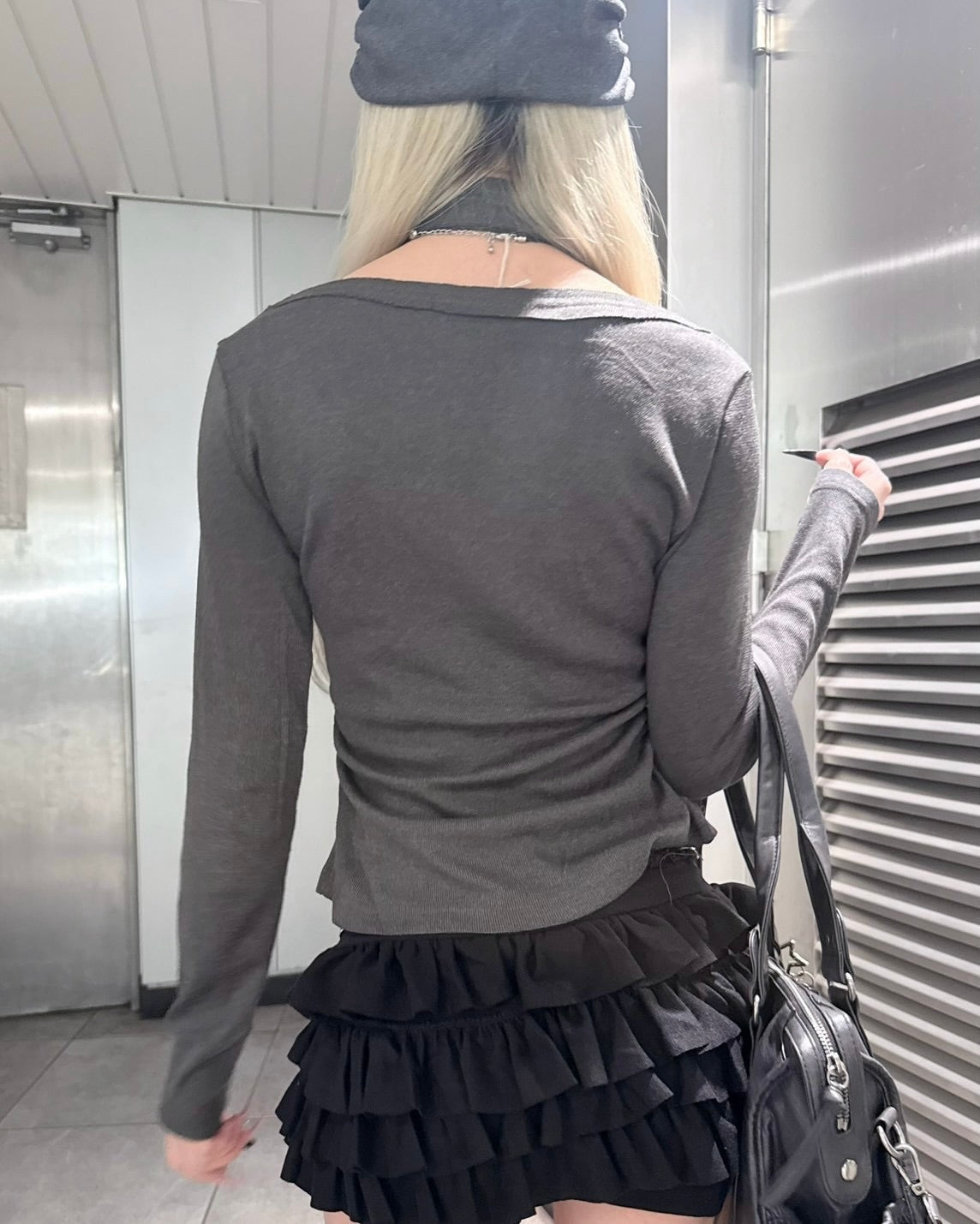受注制【nmtc+】tie set u-neck long sleeve tee (3color)