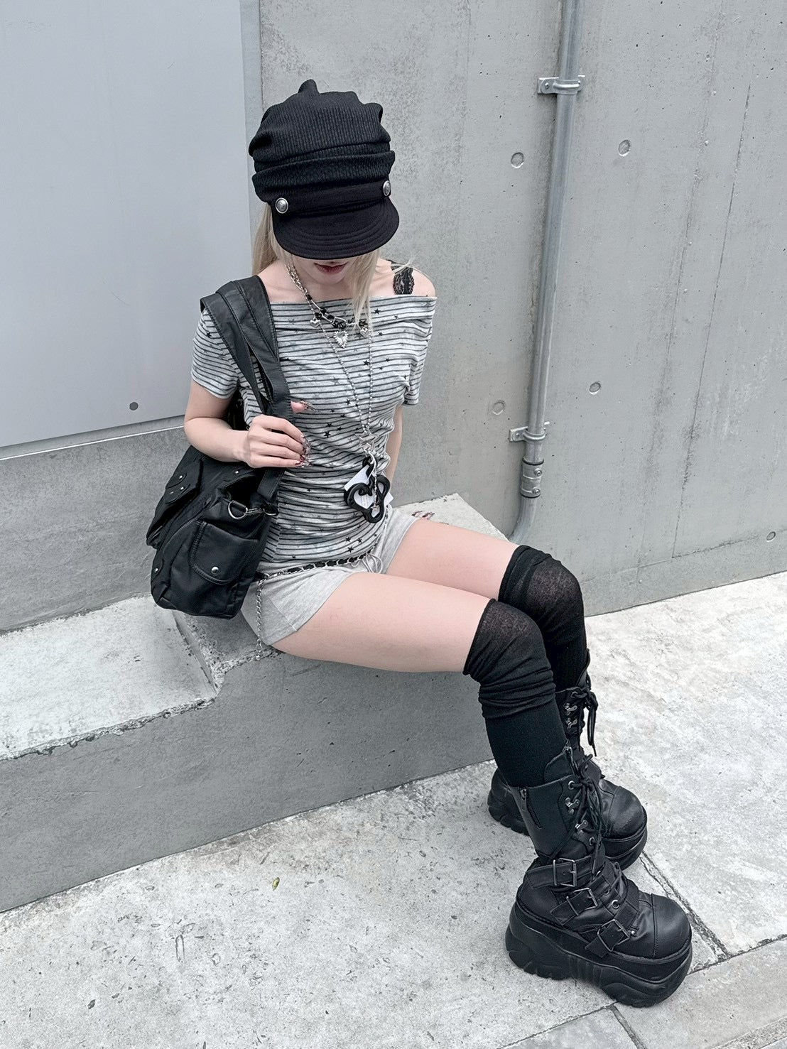 6/19 20:00発売 受注制【nmtc+】Holly Star Stripe Drape Tee (2color)
