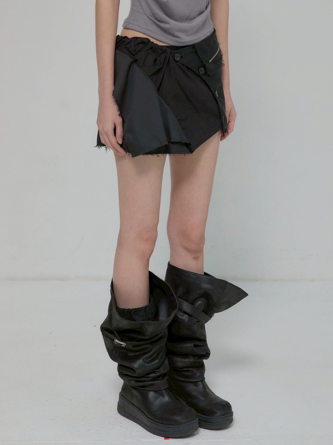 6/22 21:00発売【FLAREUP】Asymmetrical Layered Mini Skirt