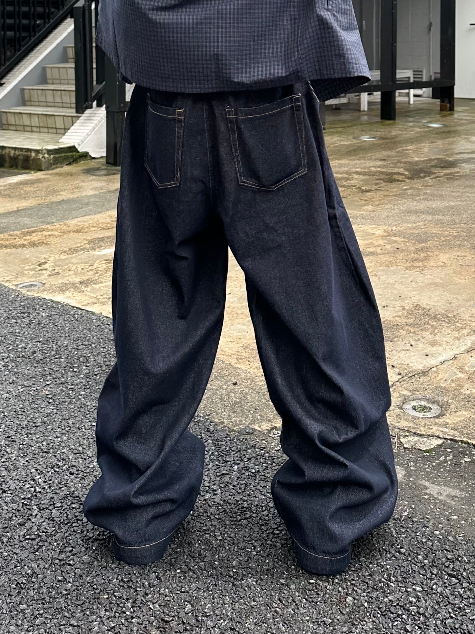 大阪店WEB限定受注制【Chikashitsu +】button fly ballon denim pants (2color)