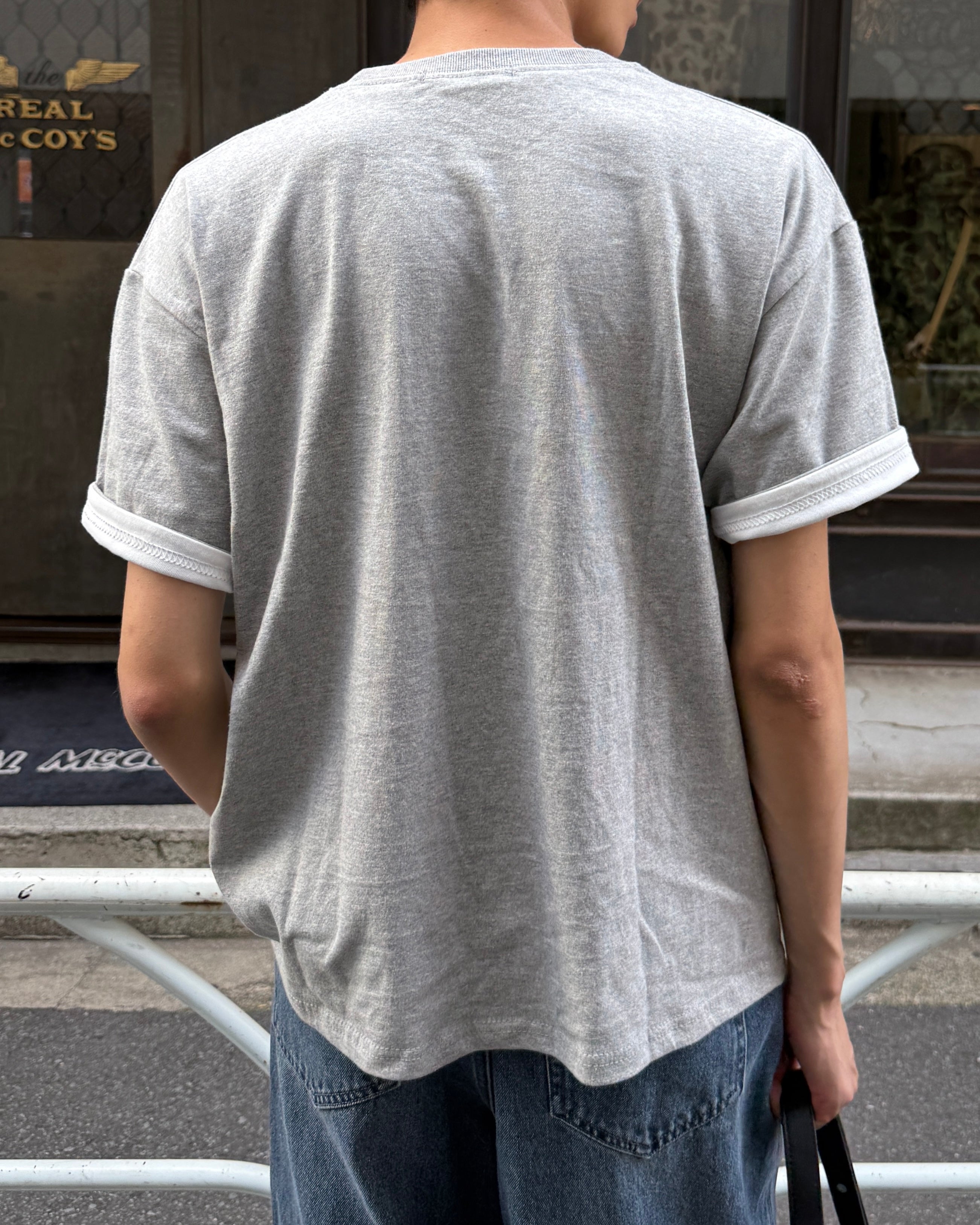 東京店WEB限定受注制【Chikashitsu +】layered roll-up tee (2color)