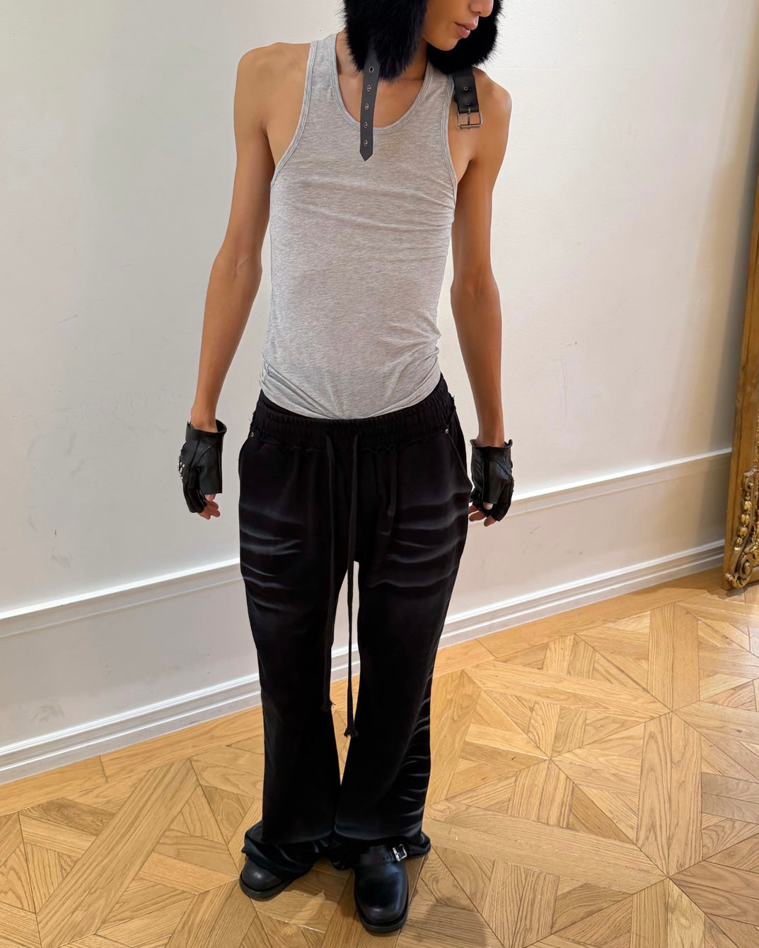 【LECYTO】Dirty Flare Sweatpants
