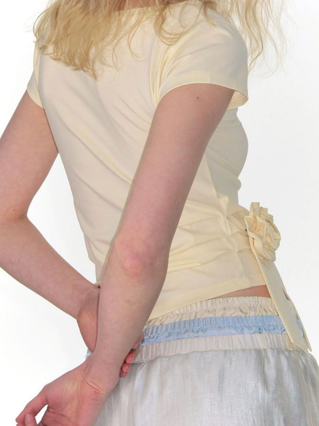 【CRANK】ROSETTE SHIRRING TOP