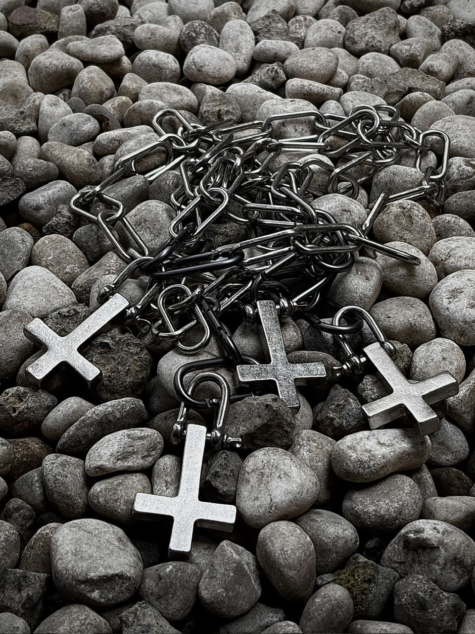 国際配送【Never mind the XU】2way chain cross necklace