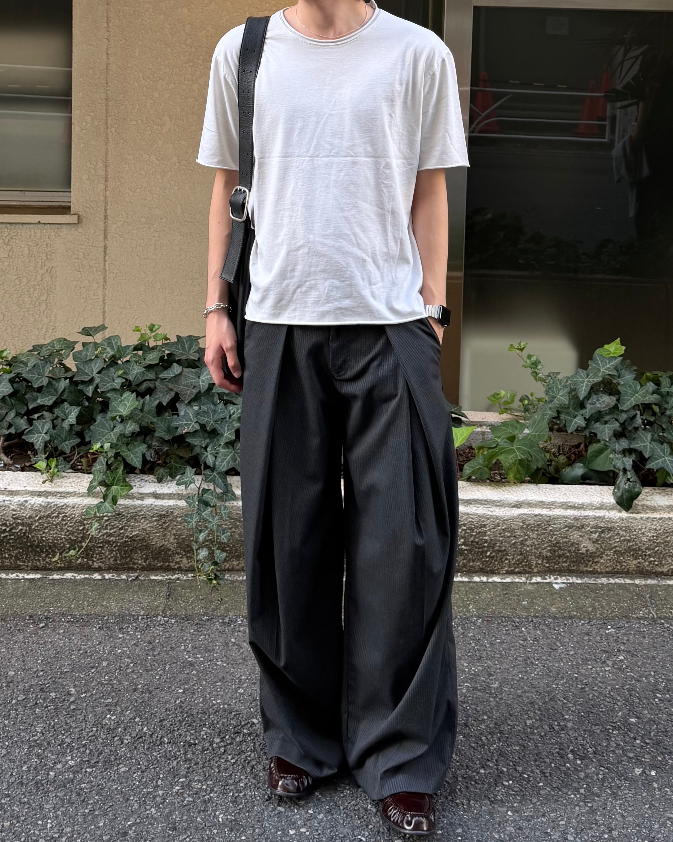 東京店WEB限定受注制【Chikashitsu +】cutting pigment tee (3color)