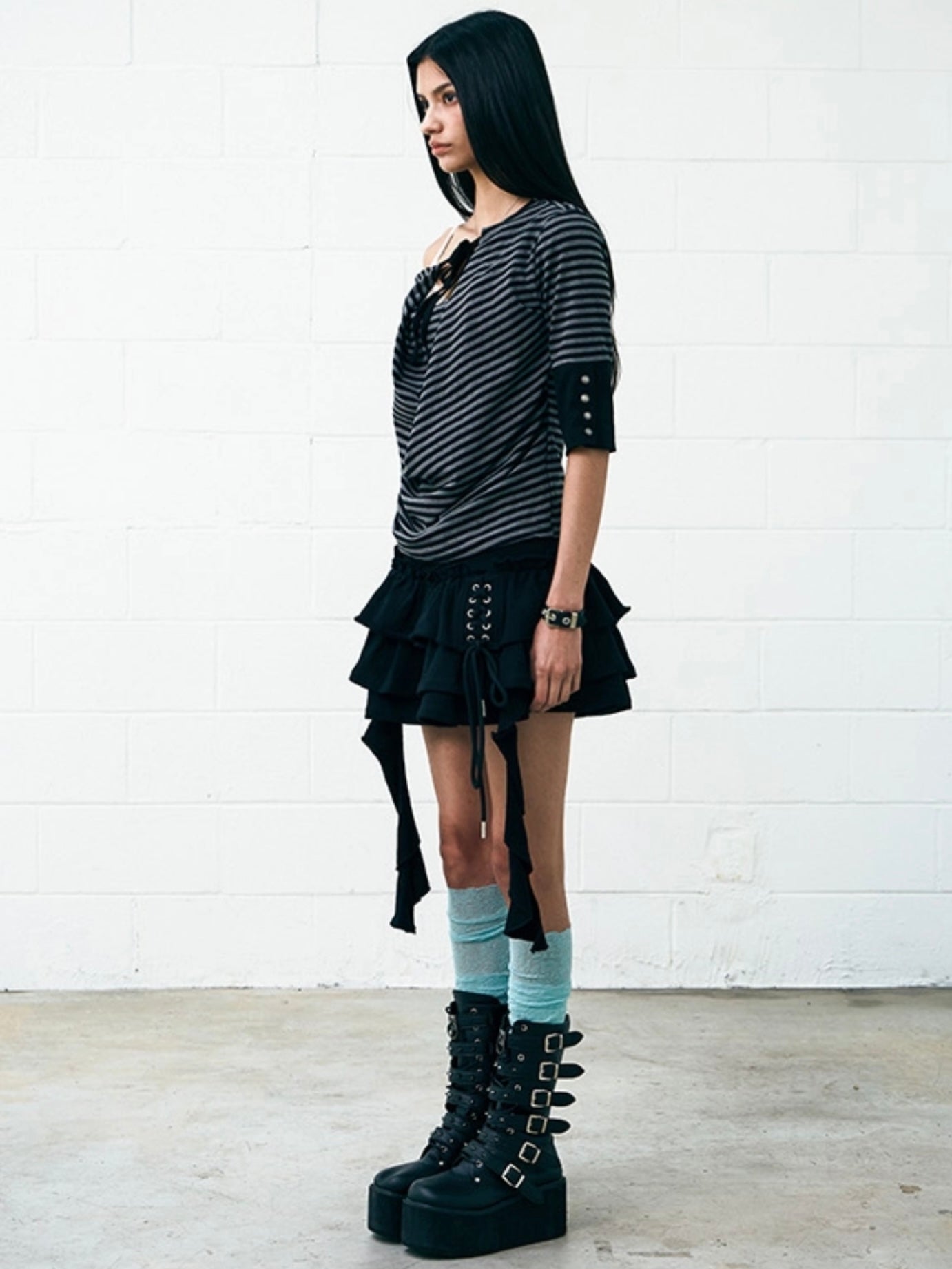 【NOT KNOWING】One Shoulder Cowl Neck Top
