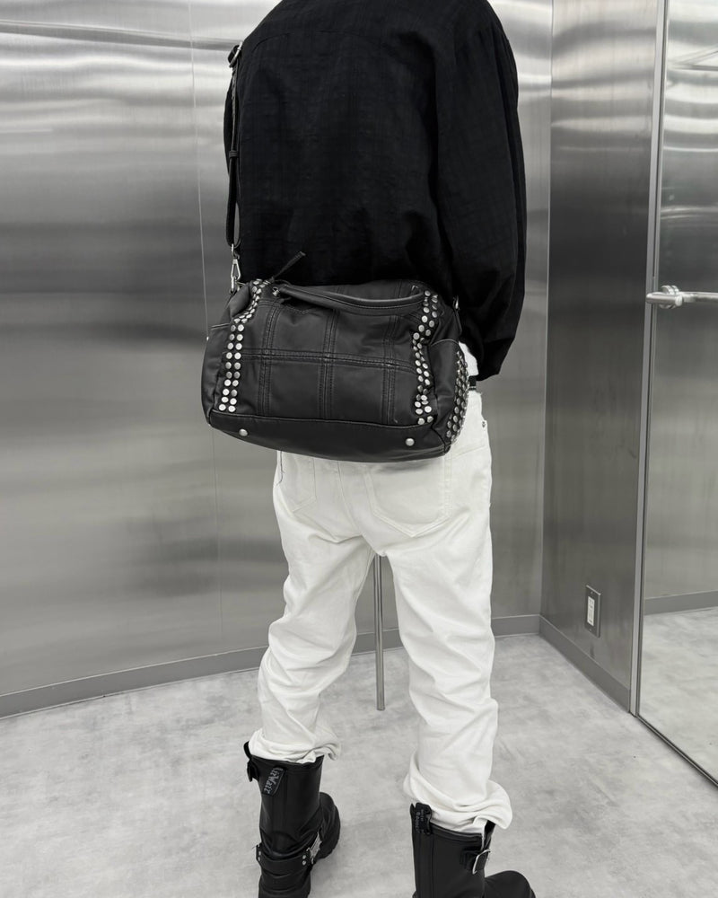 受注制【nmtc+】Studded Boston bag