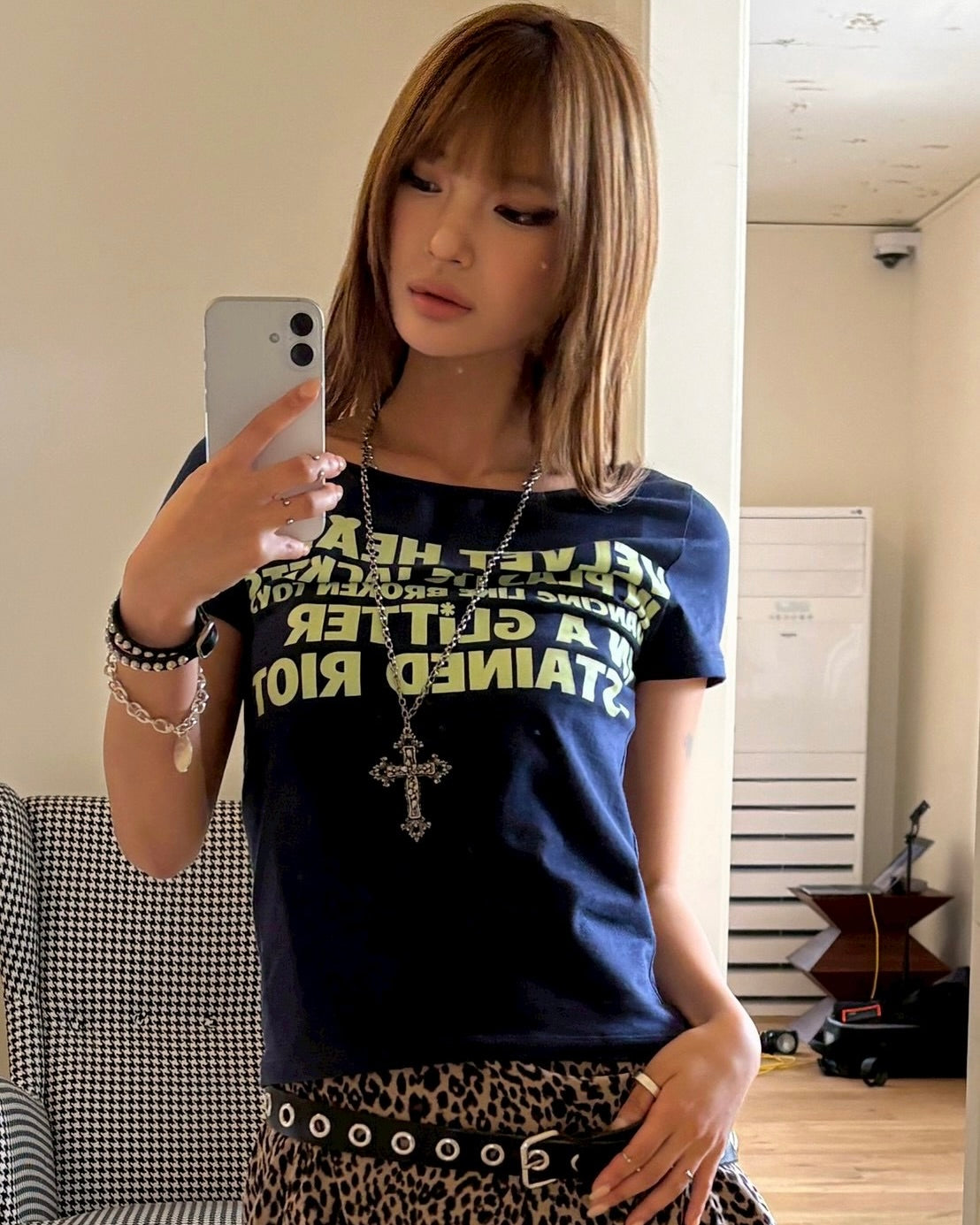 【runningHIGH】ANTIQUE CROSS NECKLACE