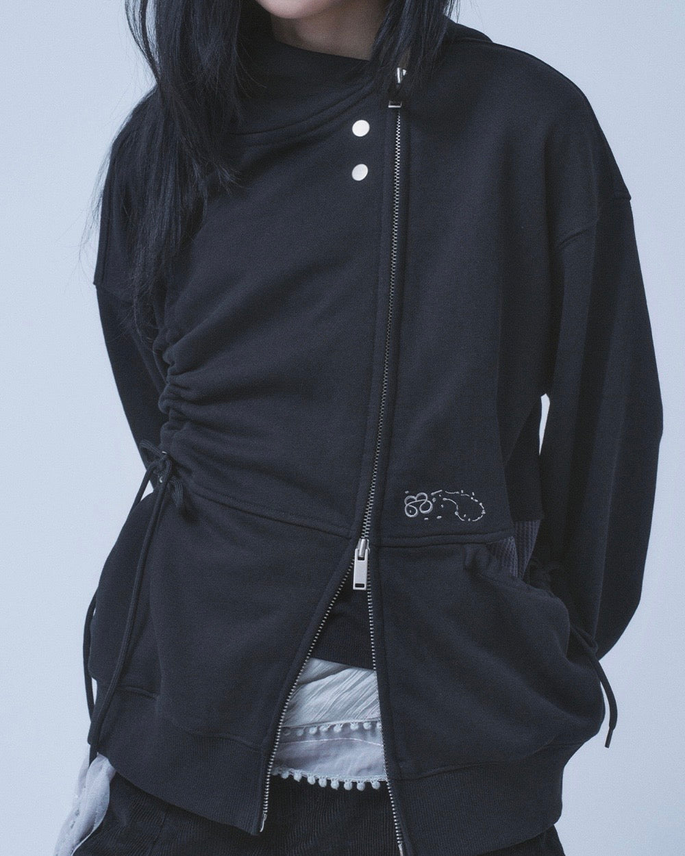 【TUOMIO】SHIRRING WAFFLE HOOD ZIP-UP