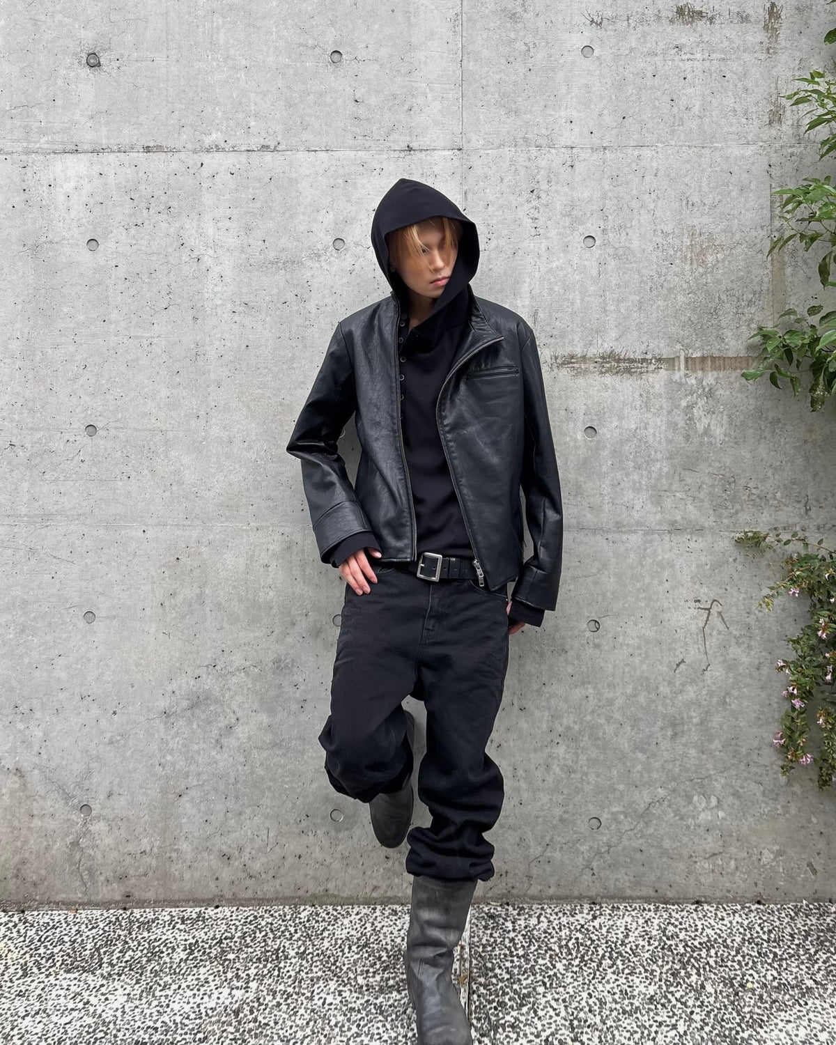 【Lee fi Ne】 Offset Hooded Henley Top
