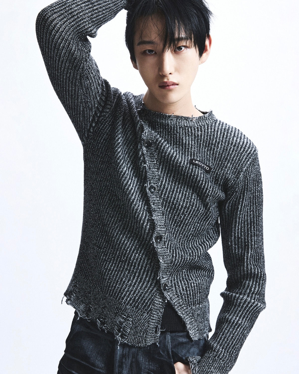 【LECYTO】Oblique Line Knit Cardigan