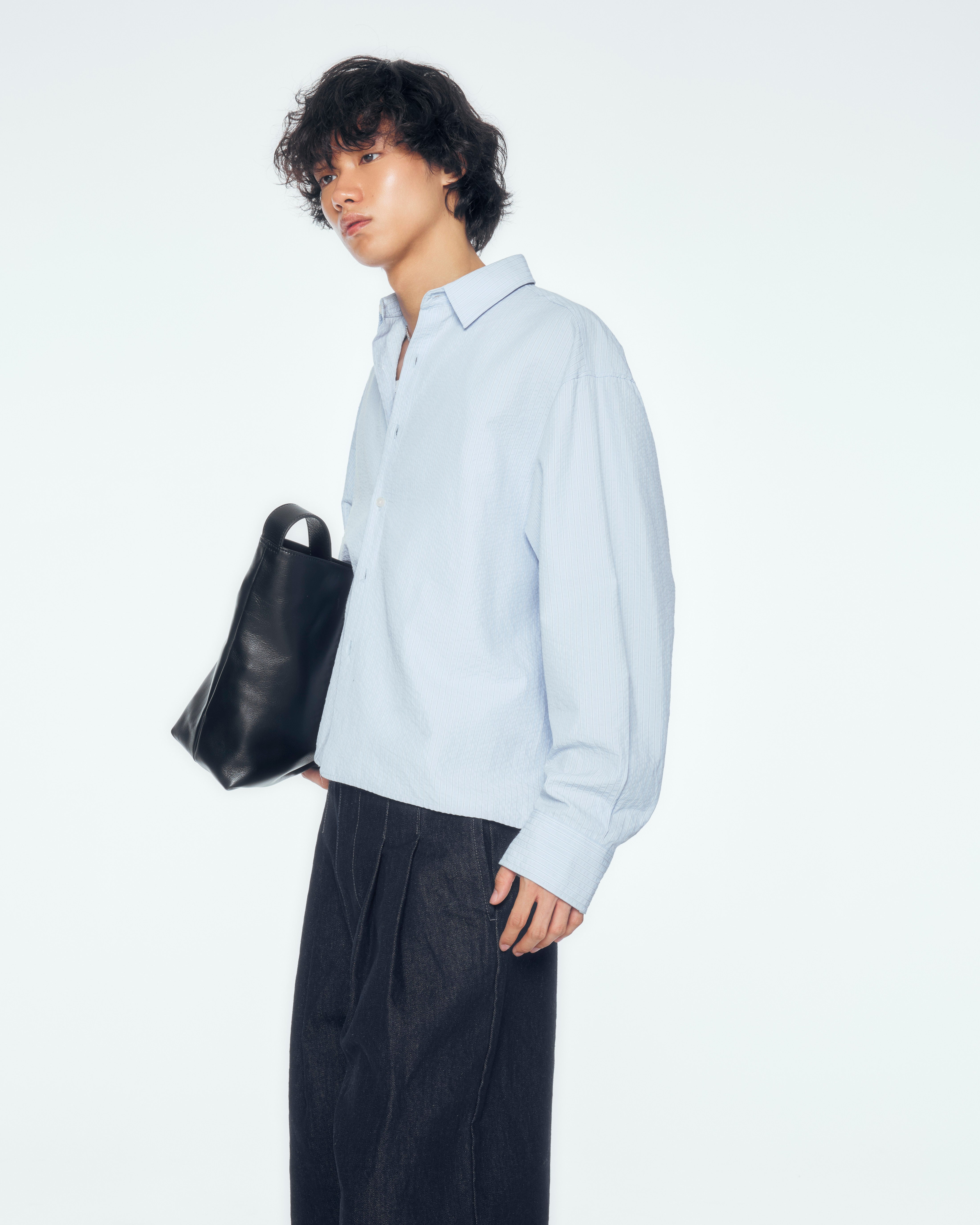 3/20 20:00発売【CS】CROPPED STRIPE BUTTON UP SHIRT