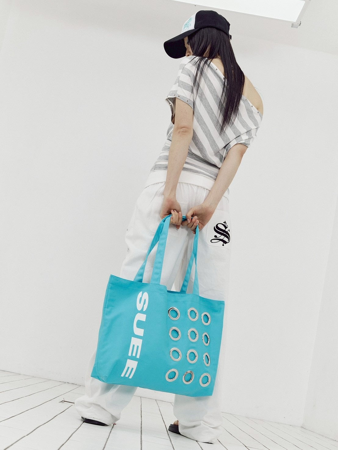 【SETUP-EXE】STRIPE EYELET DRAPE TOP