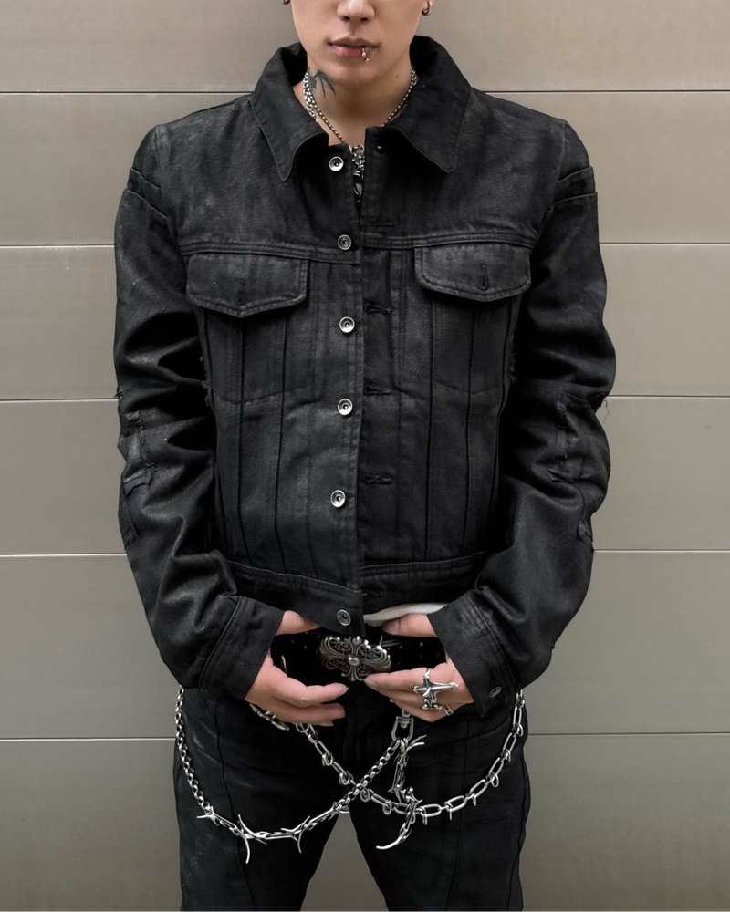 国際配送【Never mind the XU】Waxed Damage Cropped Denim Jacket