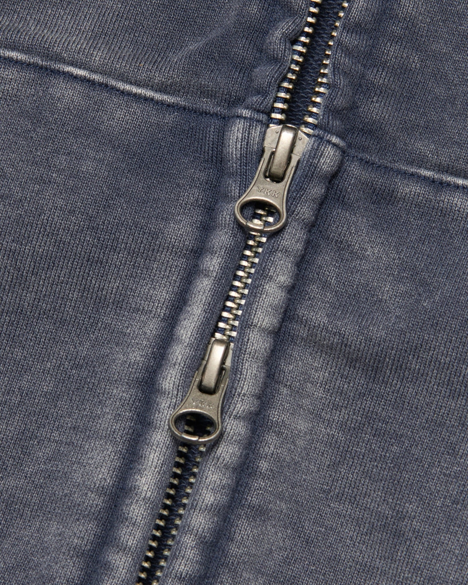 【NOMANUAL】APPLIQUE HOODED ZIP-UP