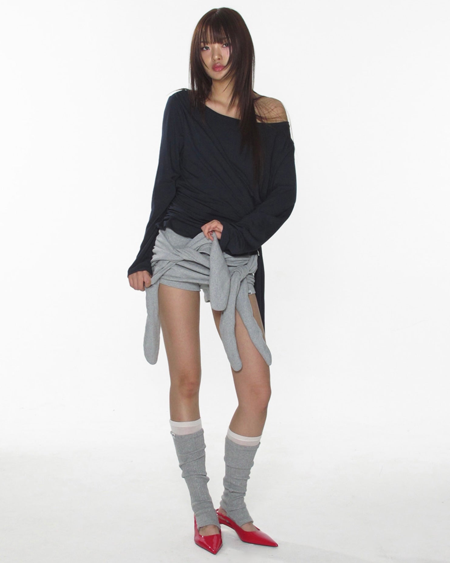 【CRANK】TIED OFF-SHOULDER TOP