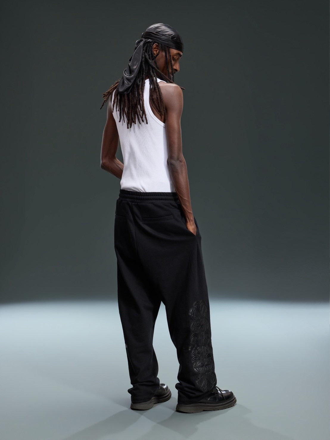 【The Boy Has No Patience】LEATHER PATCH PANTS