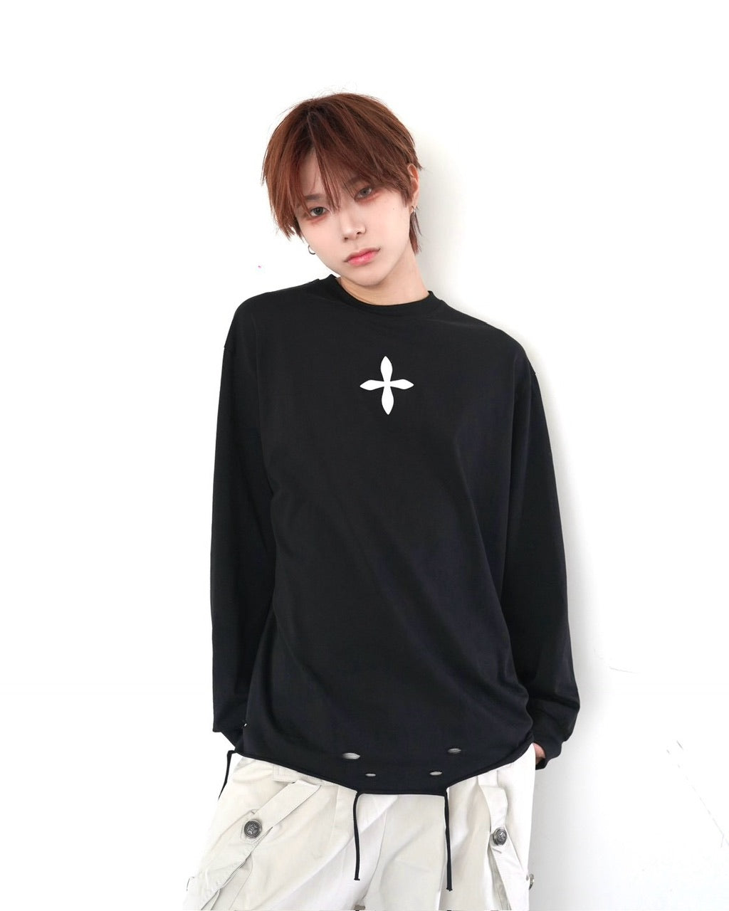 国際配送【LUV CODE】Cross distressed long sleeve
