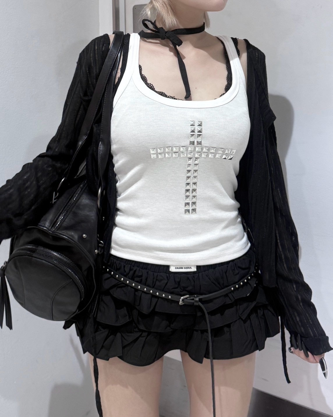 受注制【nmtc+】Cross Studded Slim Tank top (2color)