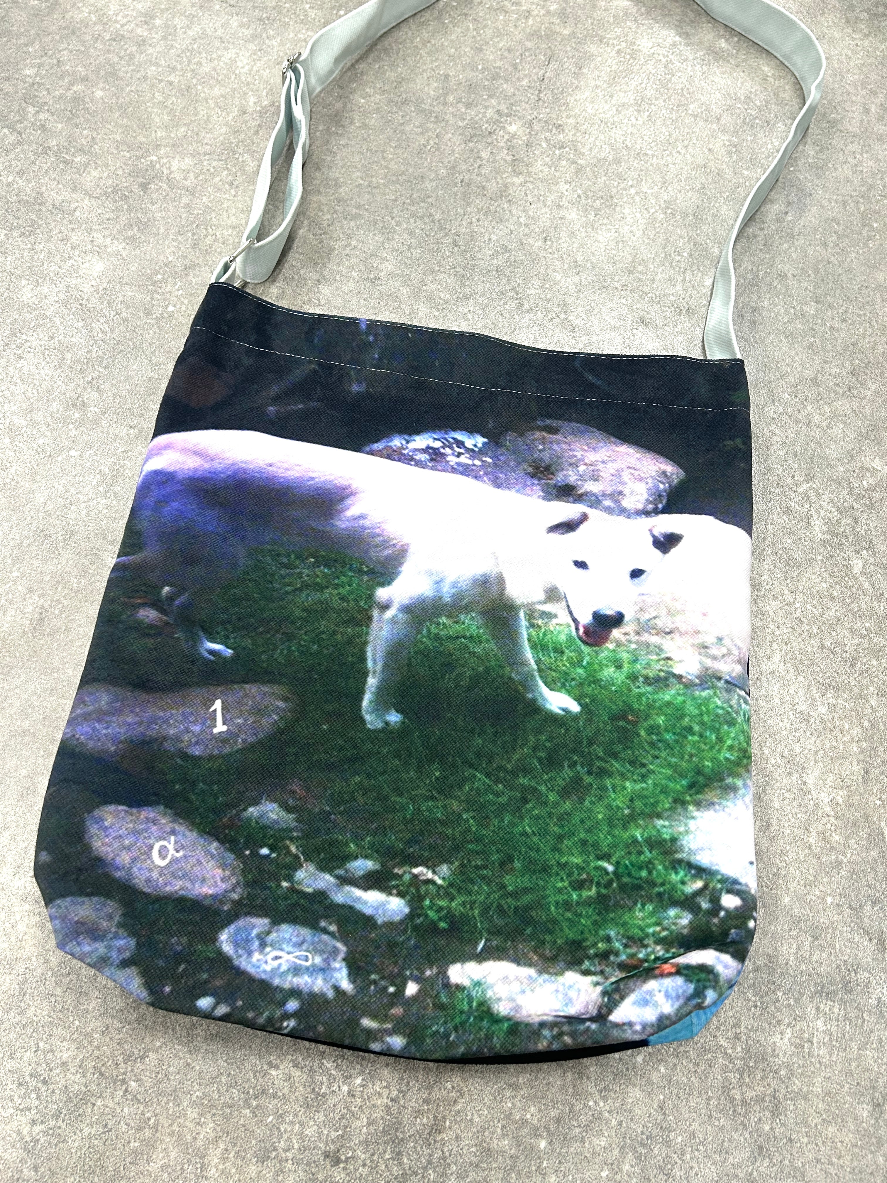 国際配送【Nerd out XU】memory print bag