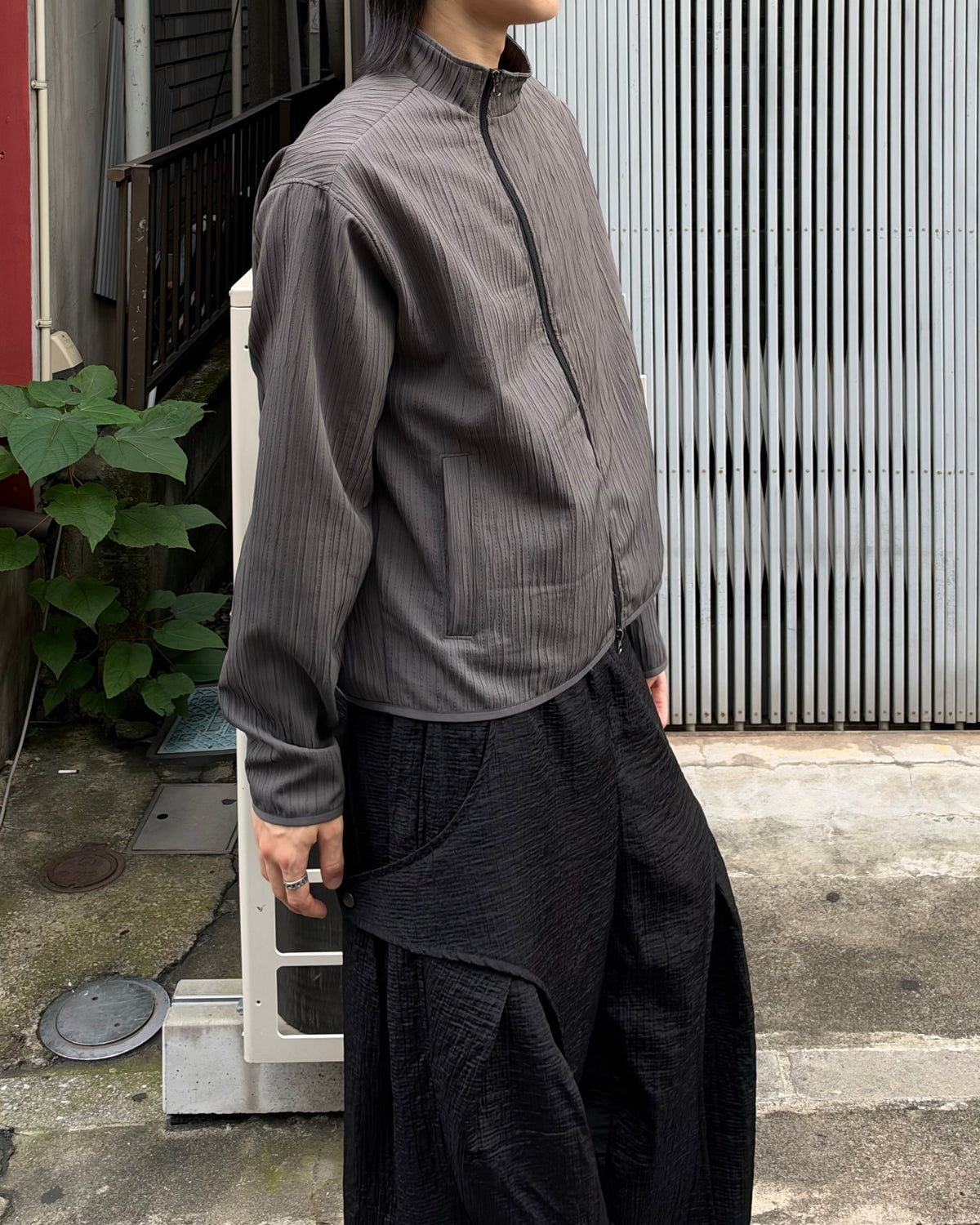 受注制【youll】pleated asymmetry jacket (3color)