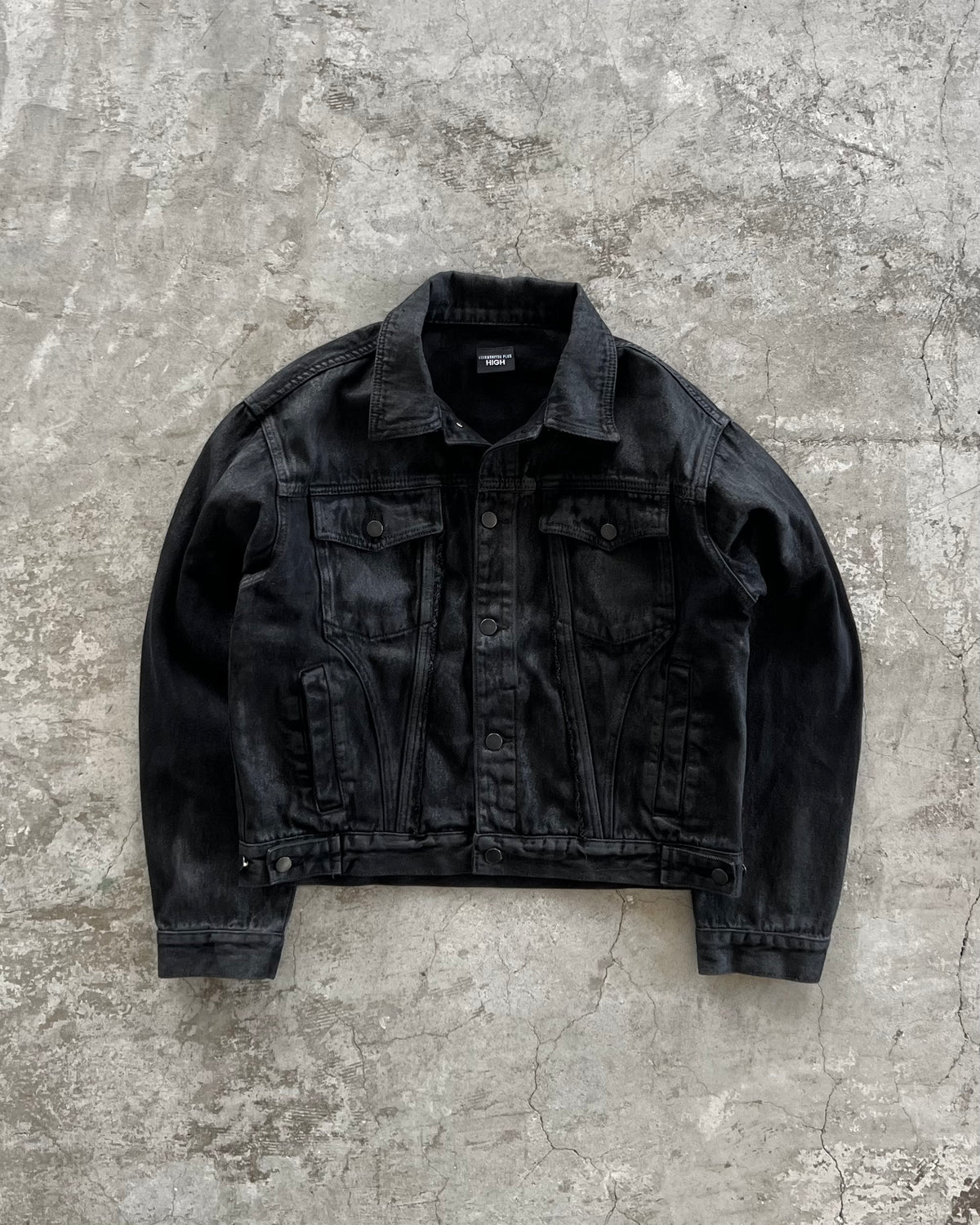 【CHIKASHITSU PLUS HIGH】Washed coating denim jacket