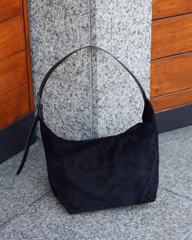 東京店WEB限定受注制【Chikashitsu +】suede stitch cross bag