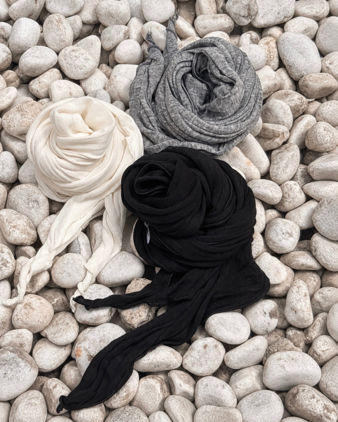 受注制【Never mind the XU】TWISTED LONG SCARF (4color)