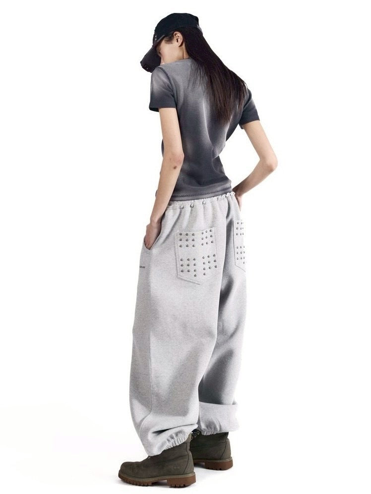 【AAKAM】Go-Cross Studded SweatPants