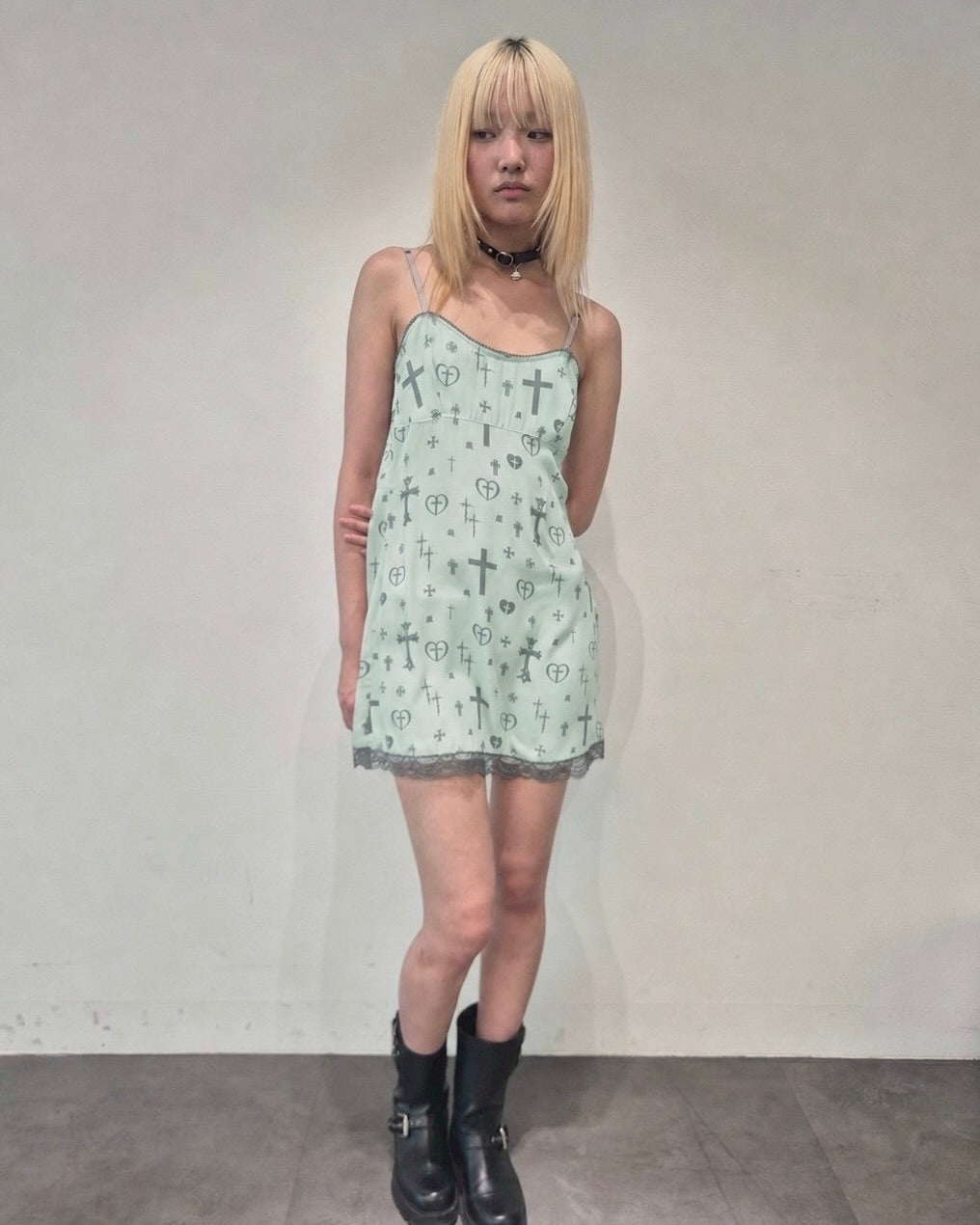 【runningHIGH】LACE POINT SLEEVELESS DRESS