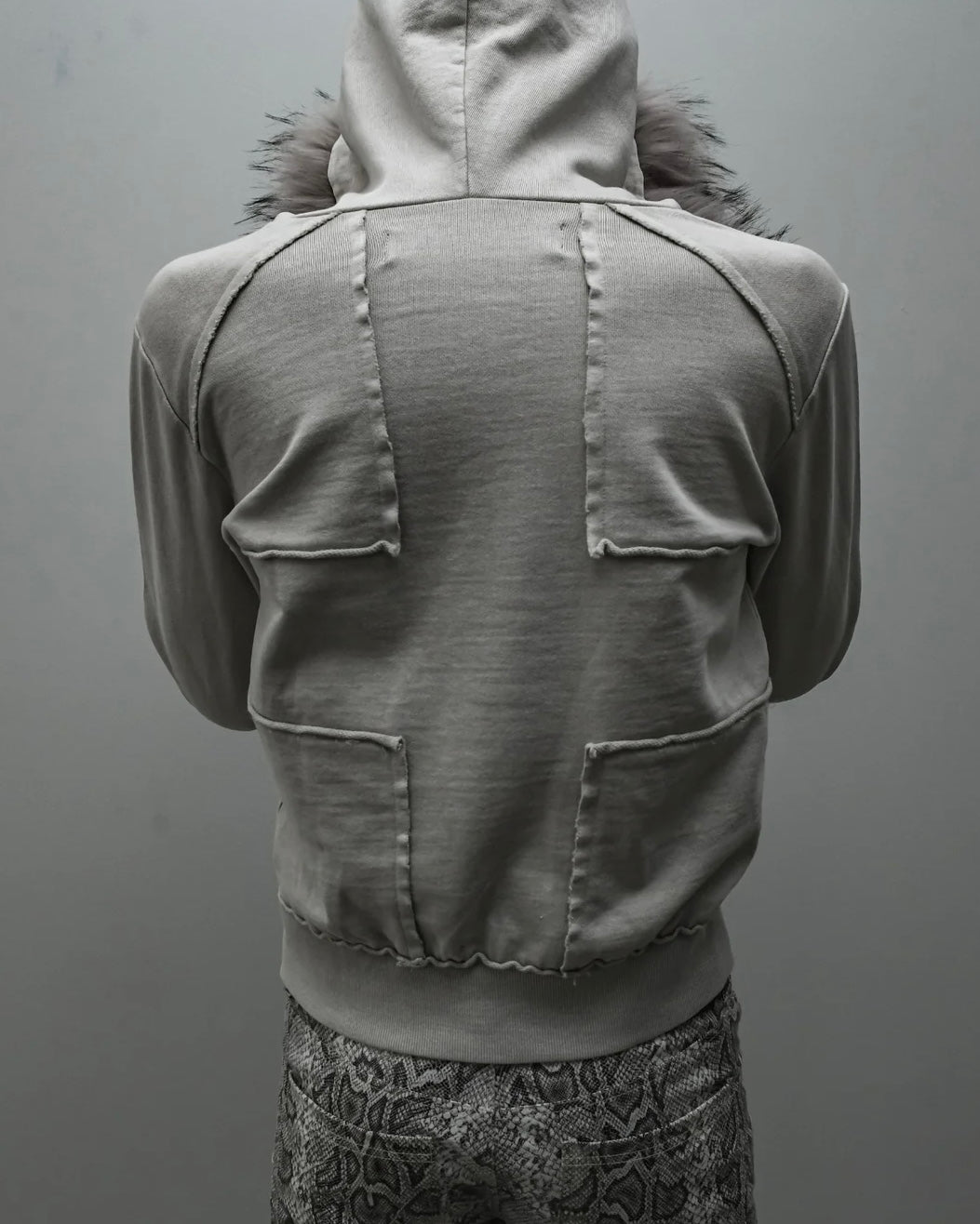 【TYPE SHADE】TYPE SAINT FUR HOODIE