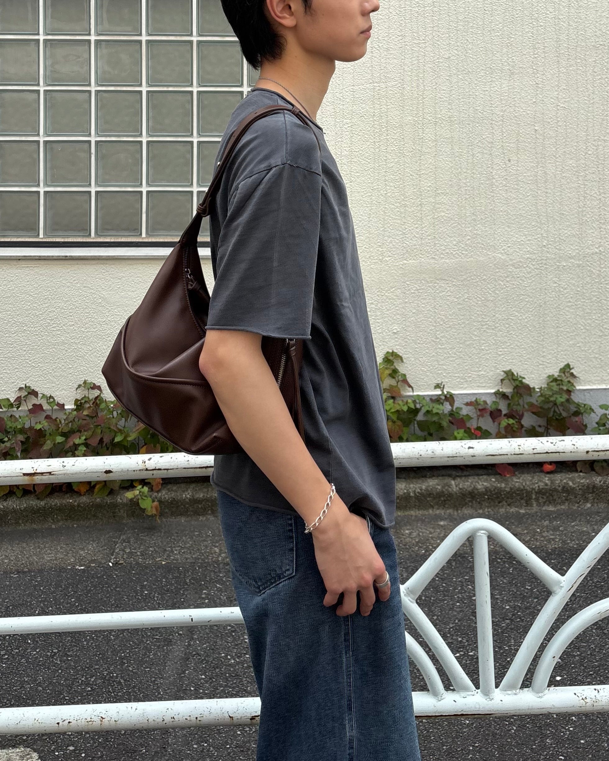 東京店WEB限定受注制【Chikashitsu +】cutting pigment tee (3color)