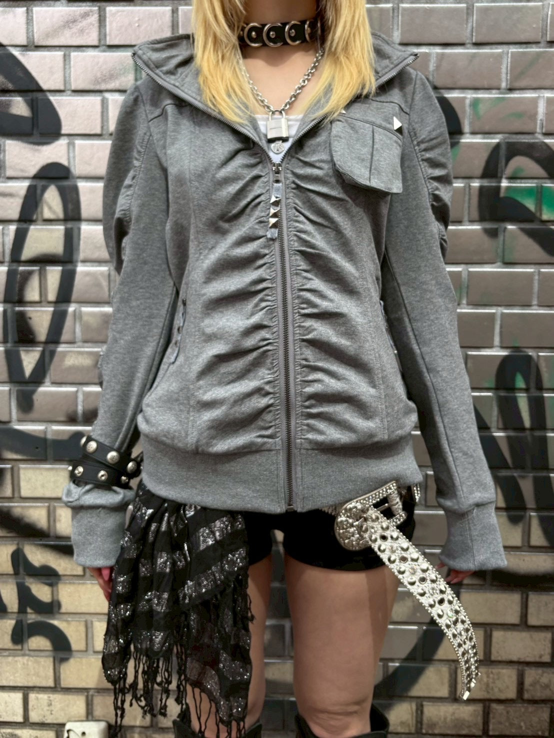 国際配送【BABY09】 Riot Shirring Zip Hoodie